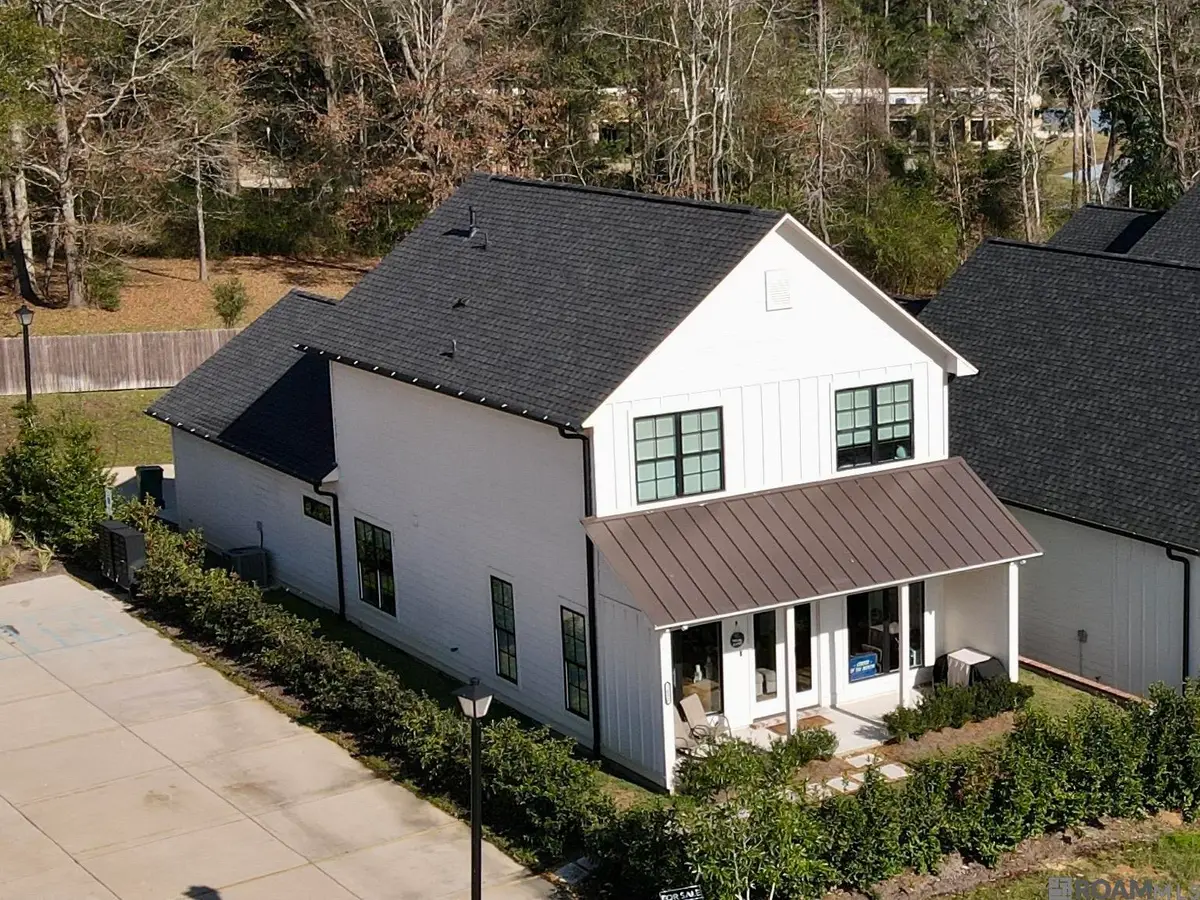 3084 Parkside Ln, Saint Francisville, LA 70775 - Image #1