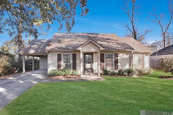 308 E Jeff St, Gonzales, LA 70737