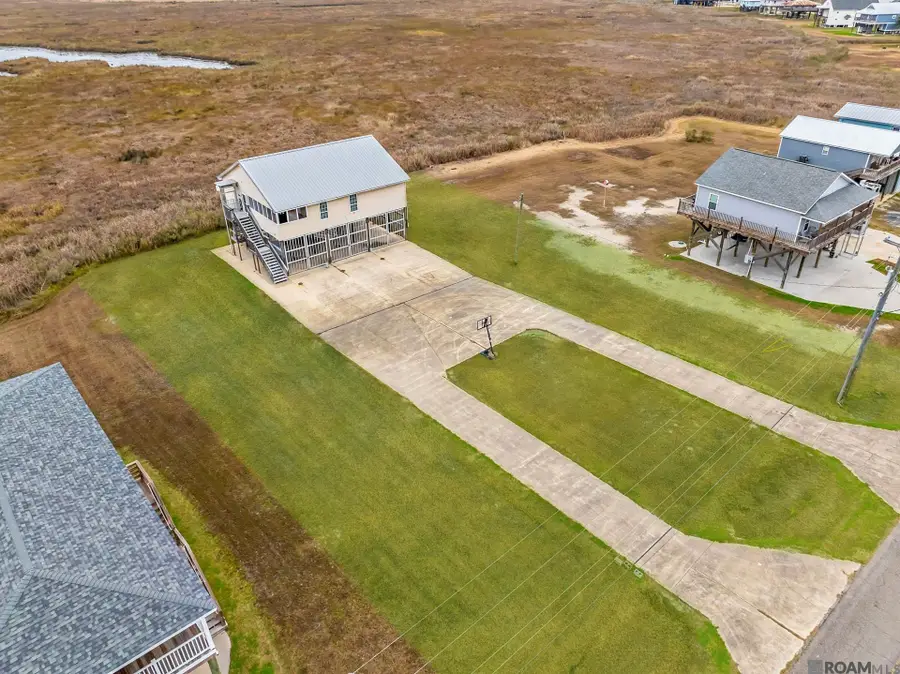 988 Four Point Rd, Dulac, LA 70353 - #2