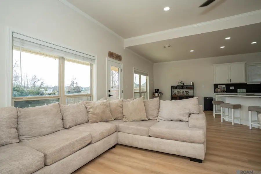 39477 Old Cornerstone Ct, Prairieville, LA 70769 - Image #3