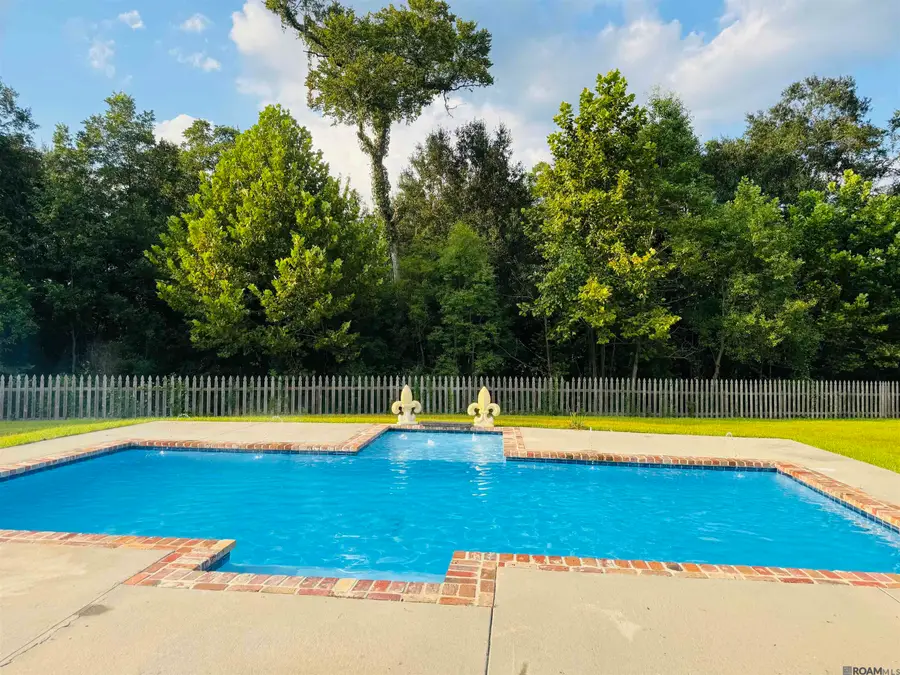 17483 Waterloo Dr, Baton Rouge, LA 70817 - Image #3