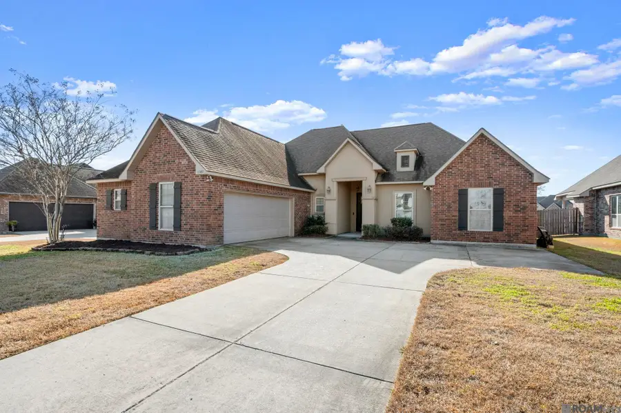 13187 Crownridge Dr, Gonzales, LA 70737 - #2