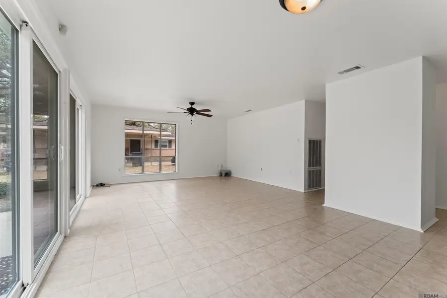 9165 Kingcrest Pkwy, Baton Rouge, LA 70810 - #3