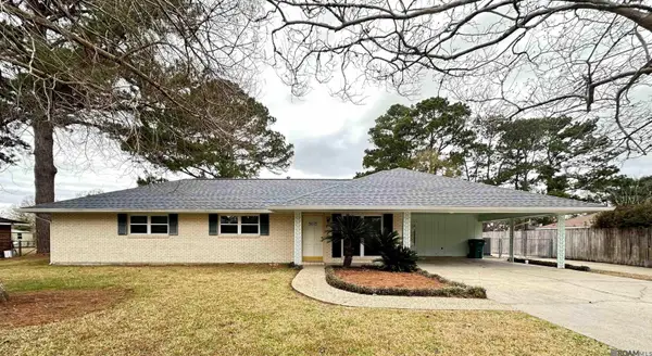 5615 Jane Marie St, Zachary, LA 70791