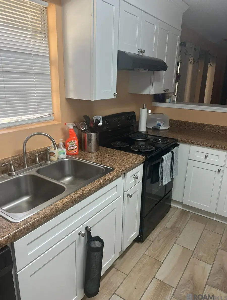 9684 Leadale Dr, Baton Rouge, LA 70811 - #3