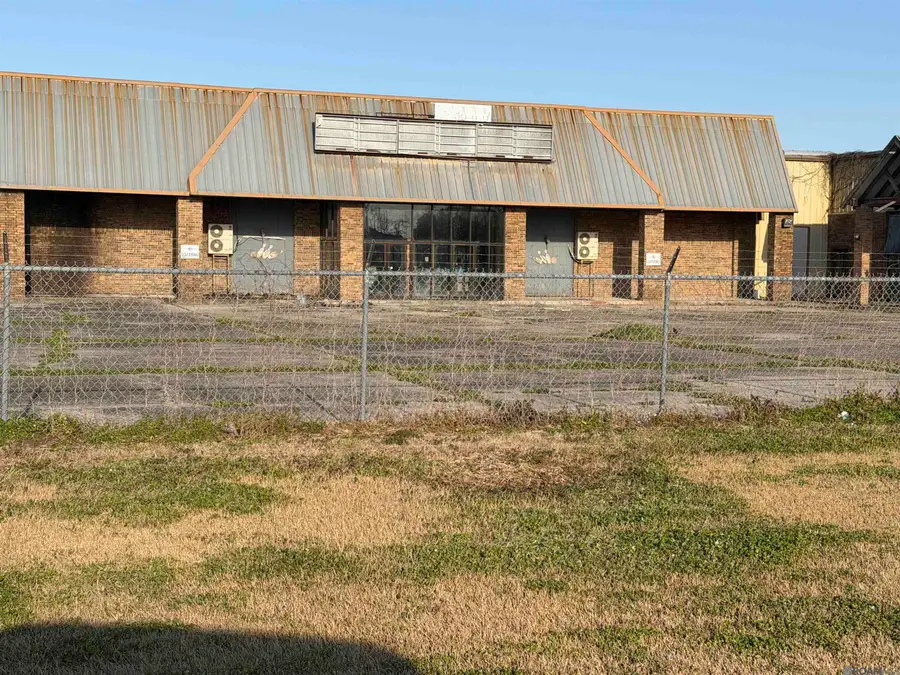 814 Hospital Rd, New Roads, LA 70760 - #2