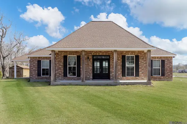 11486 Tannis Rd, St Amant, LA 70774