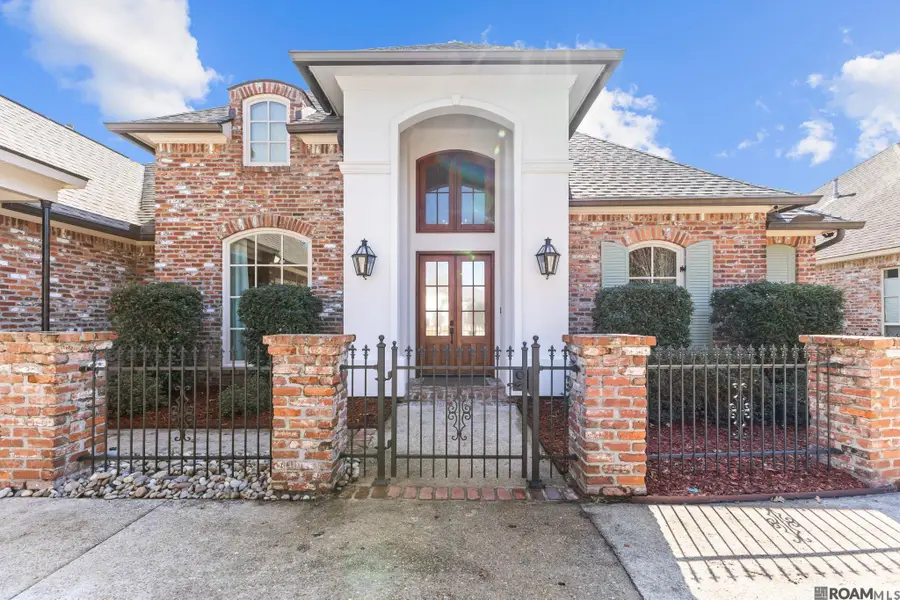 3165 Grand Field Ave, Baton Rouge, LA 70810 - #2