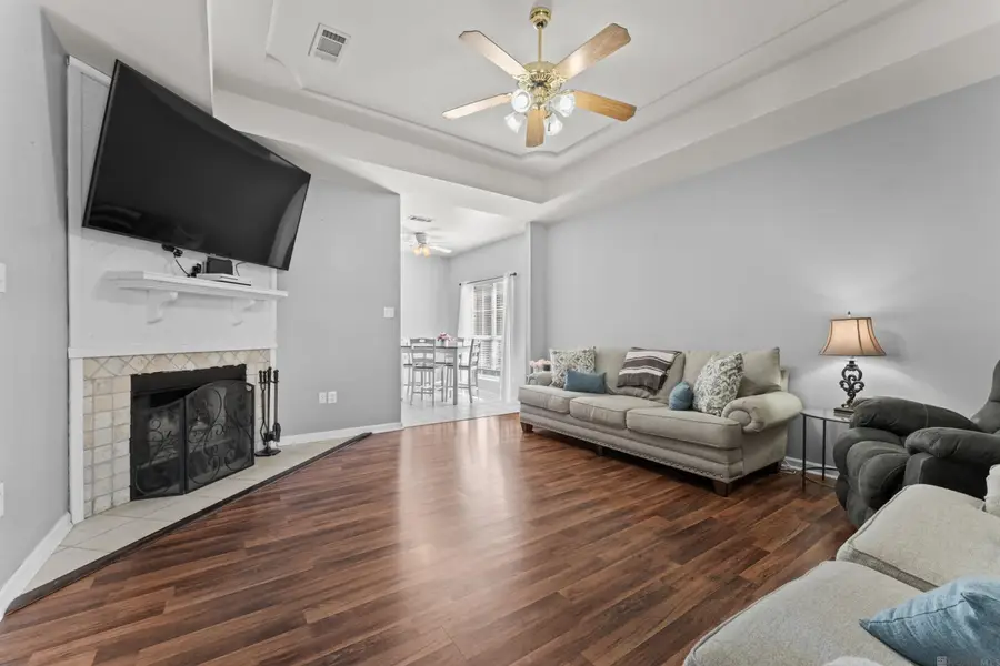 11328 Shelly St, Saint Amant, LA 70774 - #2