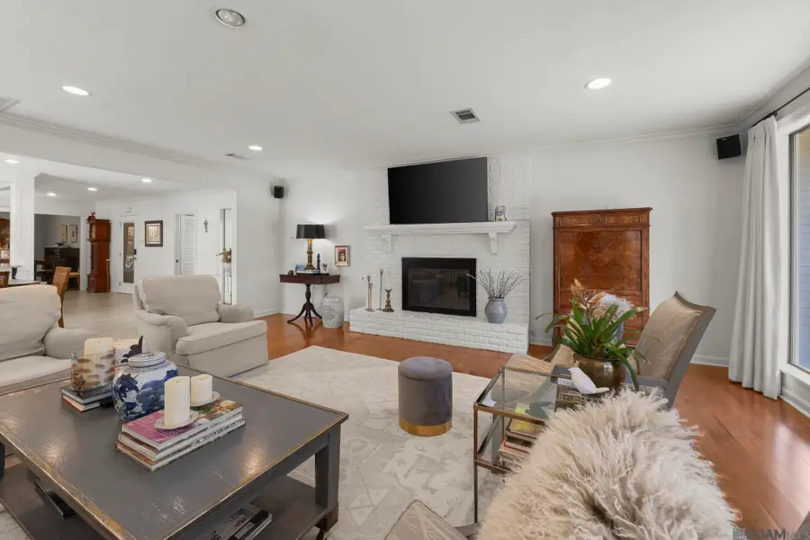 3055 Torrance Dr, Baton Rouge, LA 70809 - #3