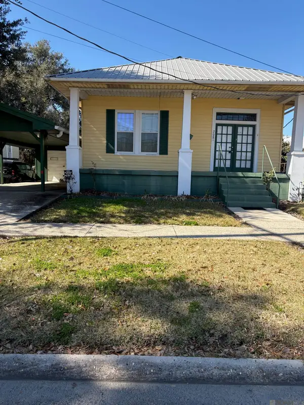 208 St Patrick St, Donaldsonville, LA 70346