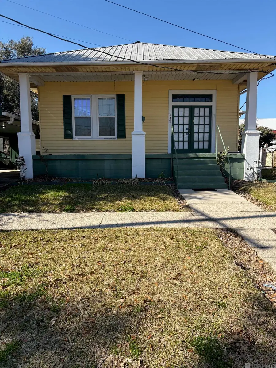 208 St Patrick St, Donaldsonville, LA 70346 - #2