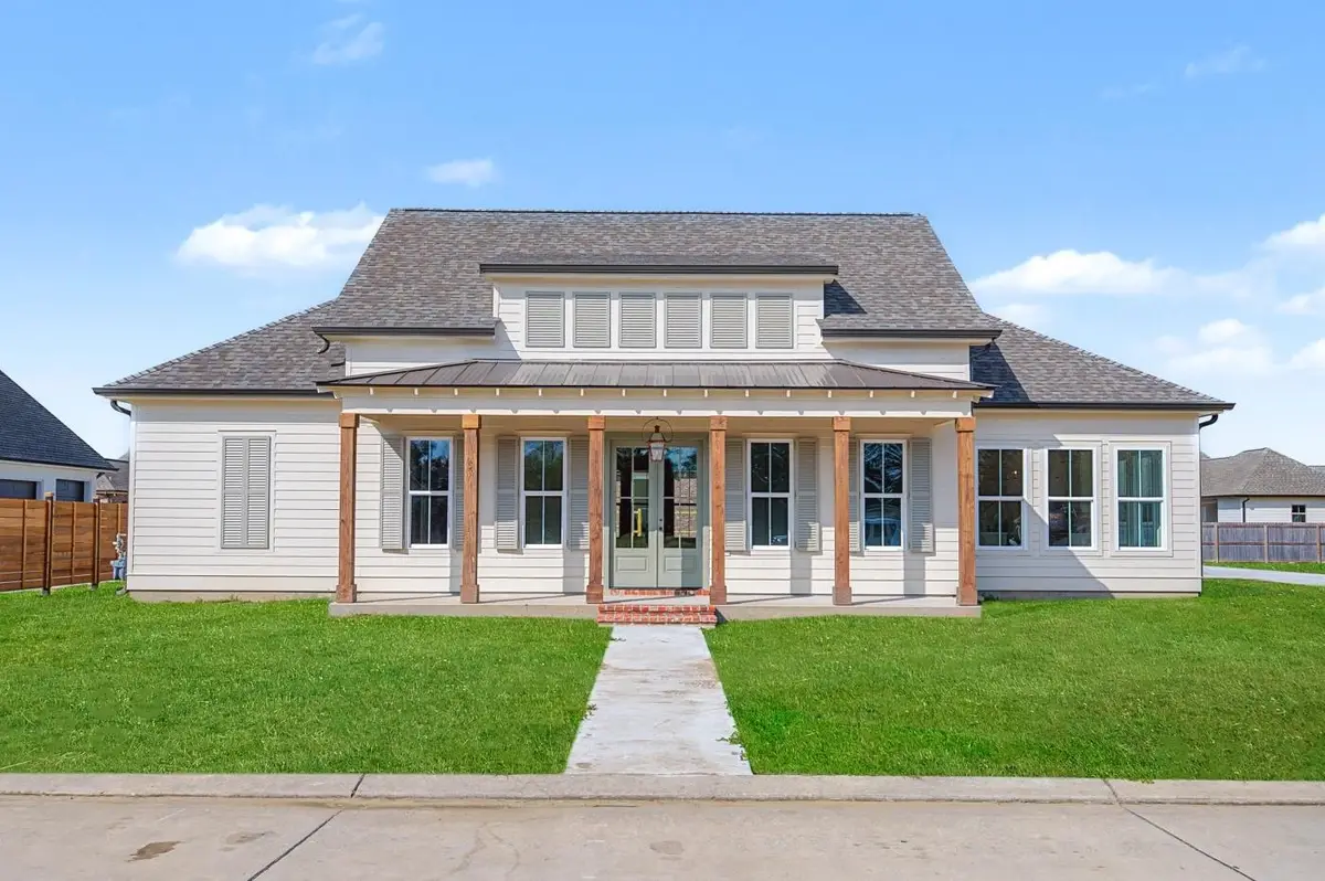 108 Hazelwood Dr, Thibodaux, LA 70301 - #1