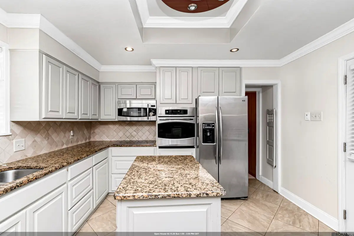 3972 Edgemont Dr, Baton Rouge, LA 70814 - #1