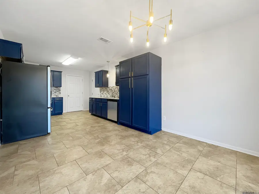 26470 Parkwood Dr, Denham Springs, LA 70726 - #3