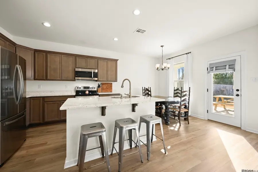 9626 S Grand Marsh Ct, Denham Springs, LA 70726 - #3