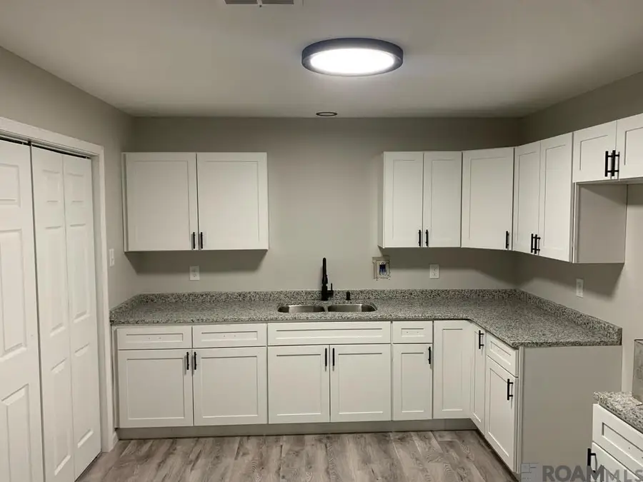 3605 Thomas Dr, Houma, LA 70363 - #3