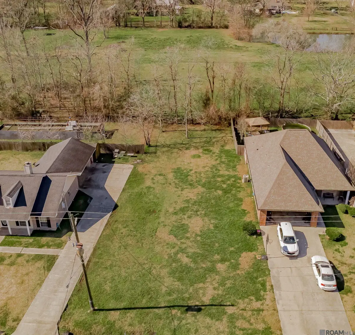 810 Bohne Rd, Port Allen, LA 70767 - #1