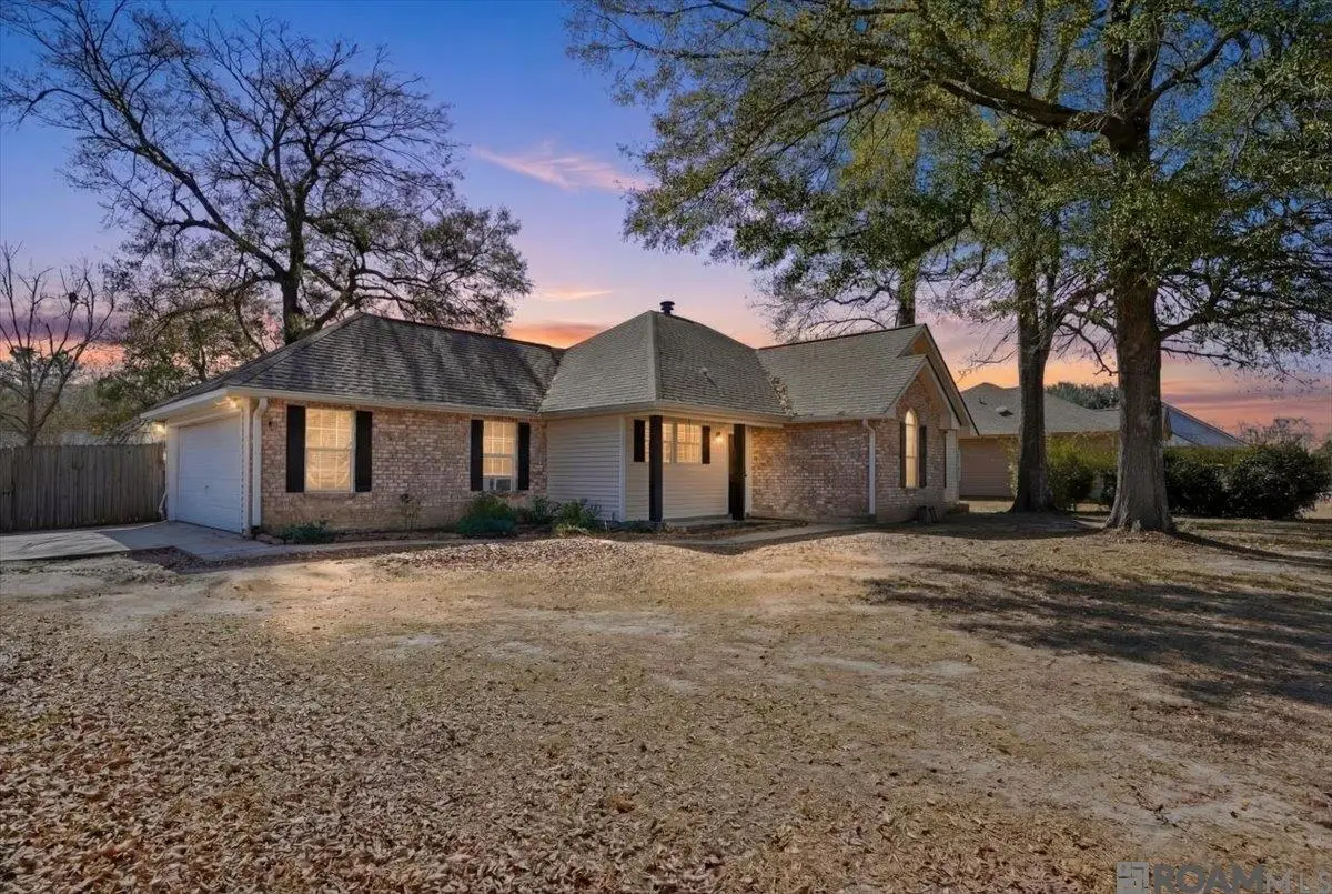 30132 Jacob St, Albany, LA 70711 - #1