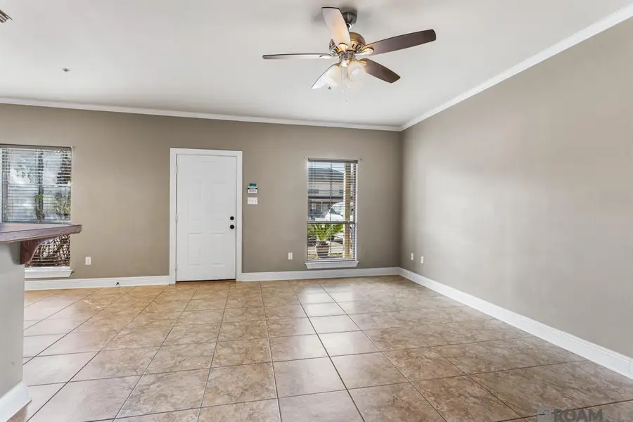 808 Meadow Bend Dr #D, Baton Rouge, LA 70820 - Image #2