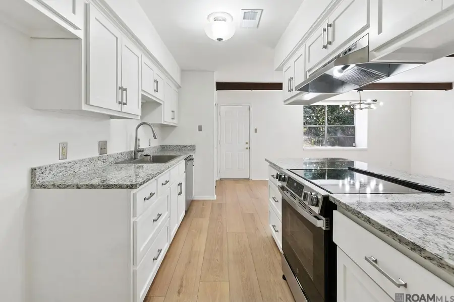 13776 Broad Ct, Baton Rouge, LA 70810 - Image #2