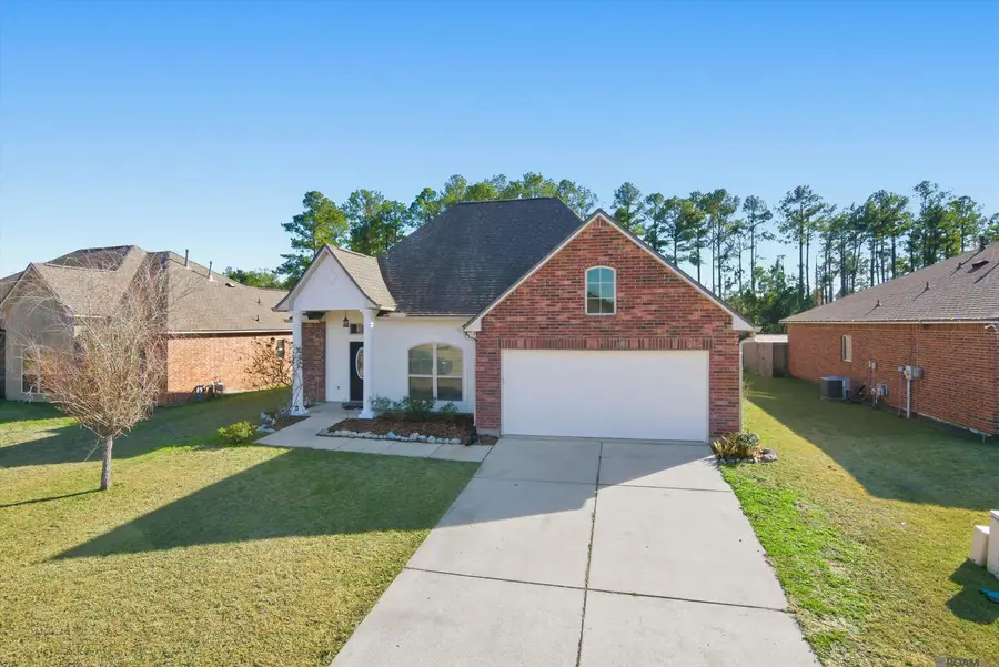 26079 Burlwood Ave, Denham Springs, LA 70726 - Image #3