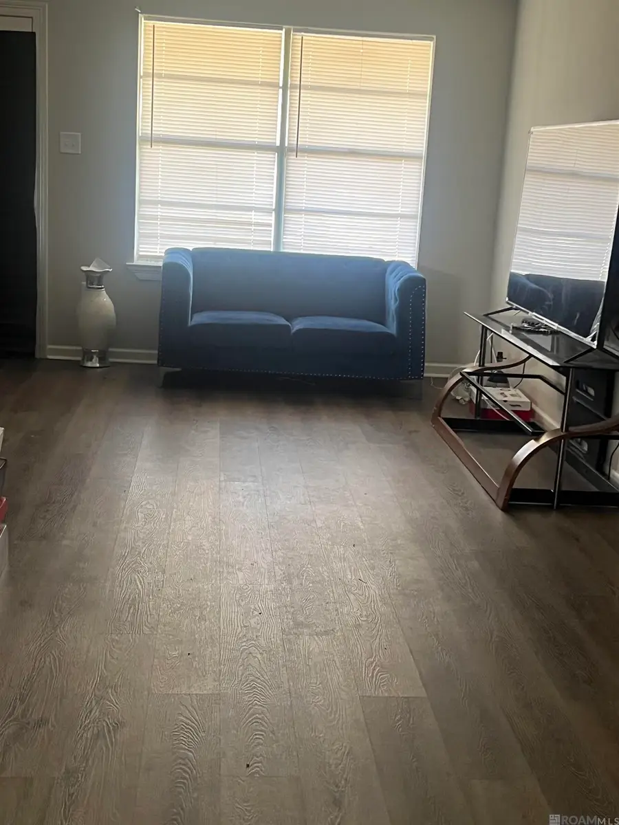 711 Court St, Port Allen, LA 70767 - #3