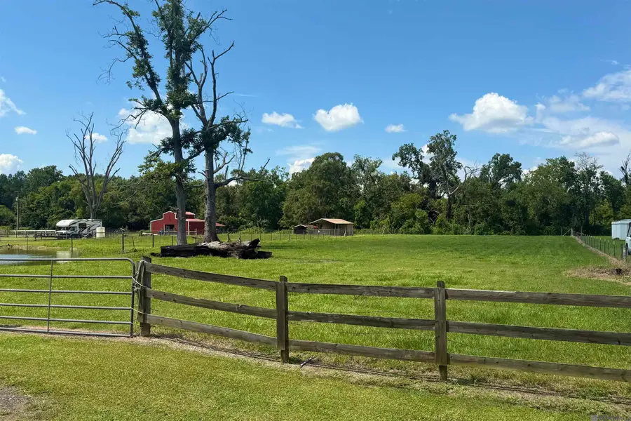 8856 Singleton Rd, Port Allen, LA 70767 - #2