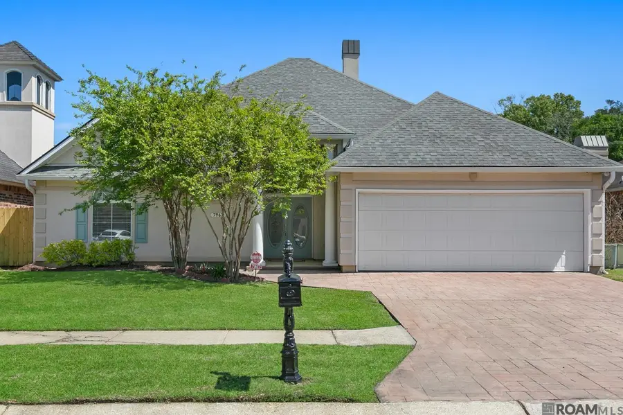 7967 Tara Dr, Denham Springs, LA 70726 - Image #2