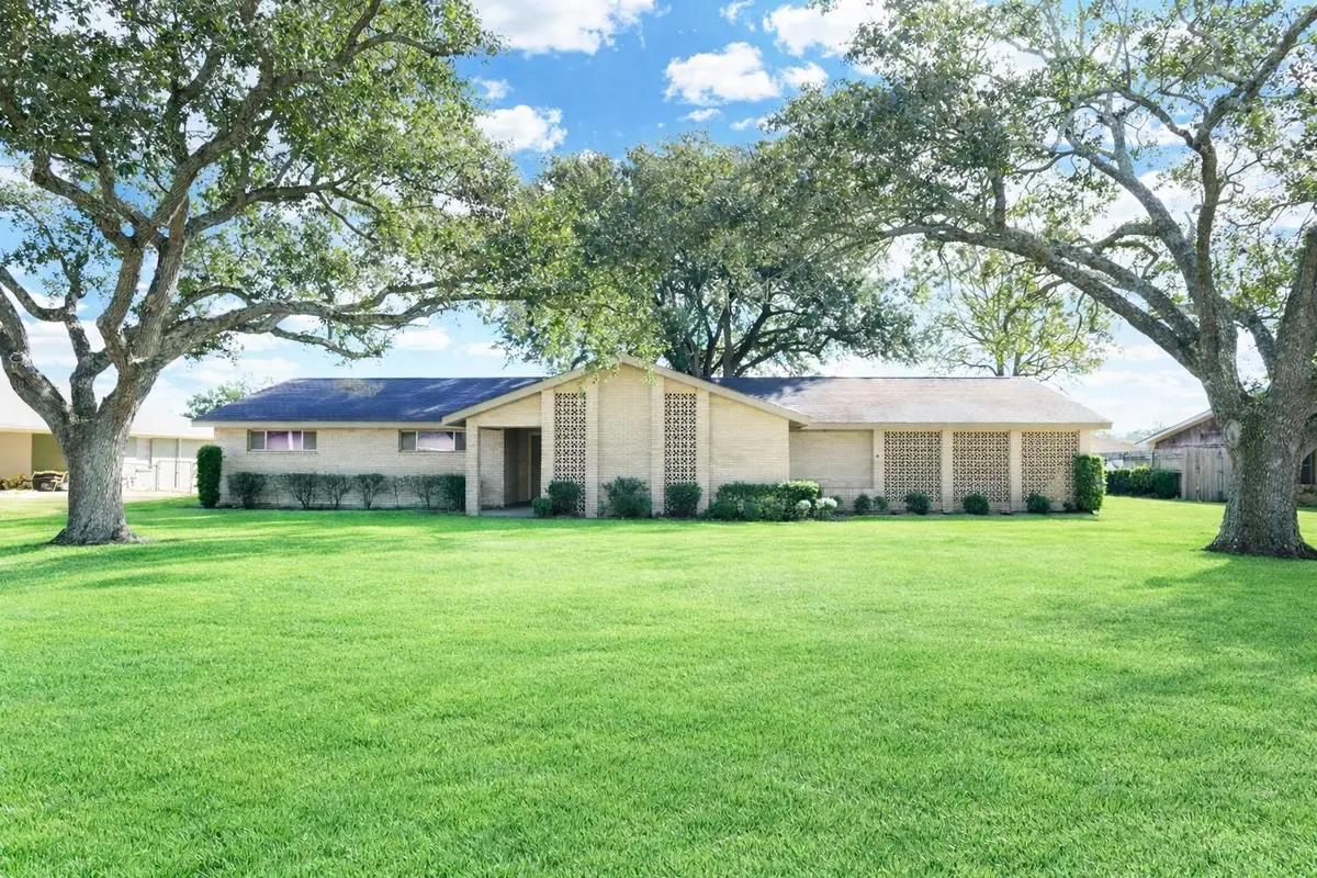 609 Oak Ln, Thibodaux, LA 70301 - #1