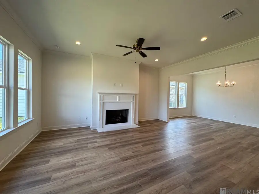 9051 Parkway Dr, Baton Rouge, LA 70810 - #3