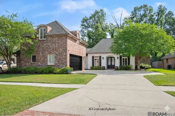 18236 Lake Harbor Ln, Prairieville, LA 70769