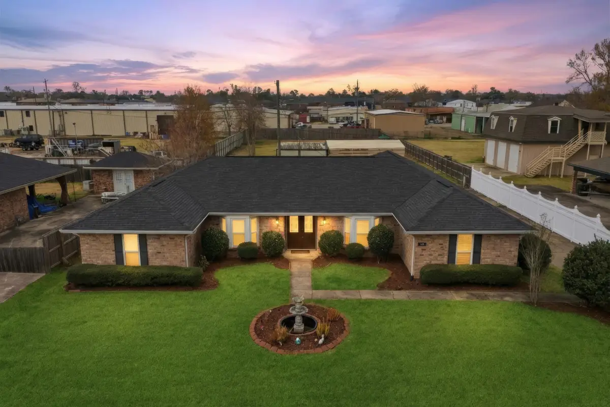 311 Estate Dr, Houma, LA 70364 - #1