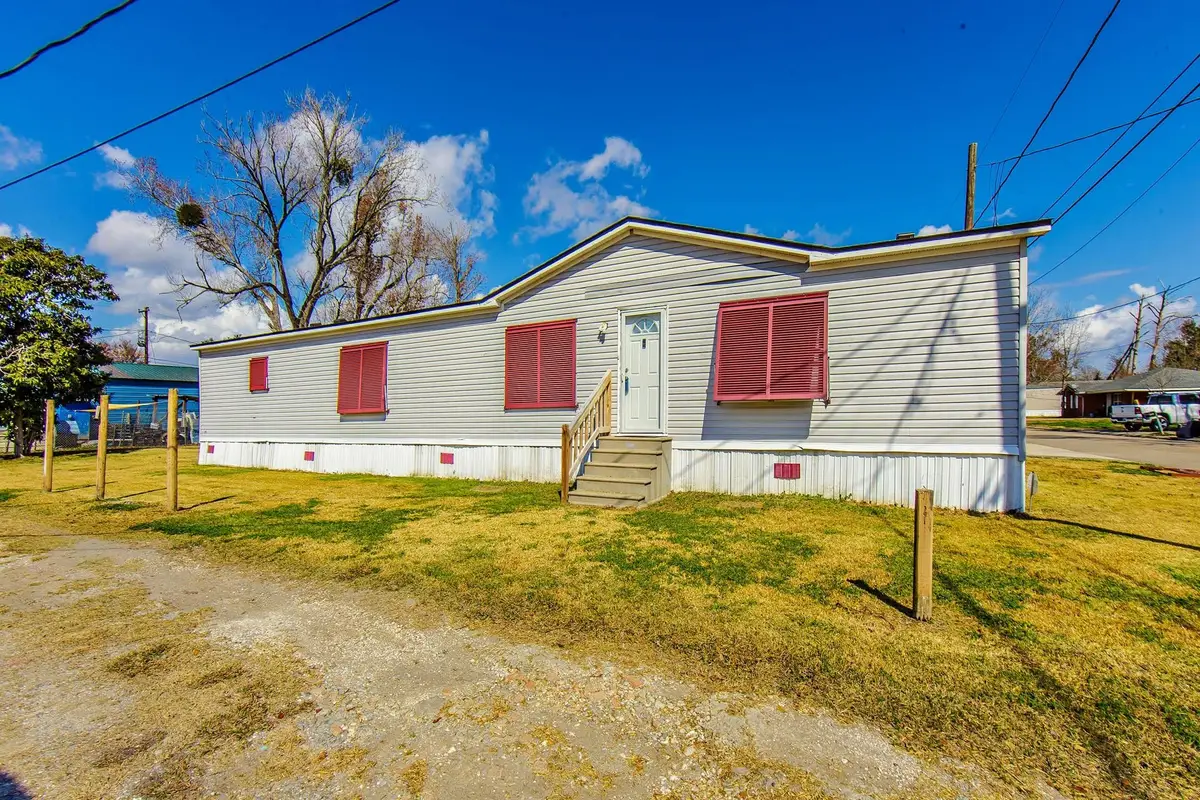 223 Peters St, Houma, LA 70363 - #1