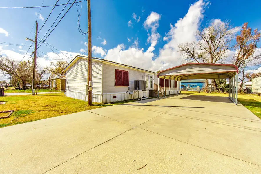 223 Peters St, Houma, LA 70363 - #3