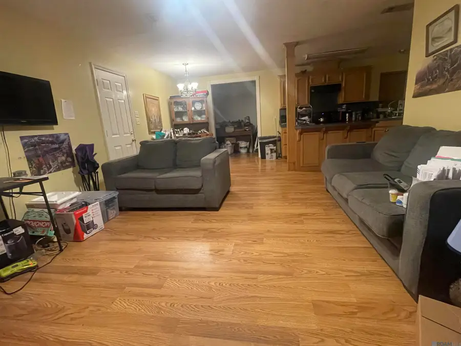 30700 Country Club Ln, Denham Springs, LA 70726 - #2