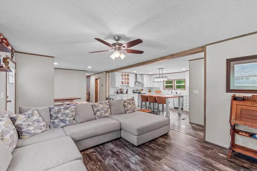 19646 King George, Livingston, LA 70754 - #3