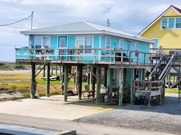 113 Gormley Lane, Grand Isle, LA 70358