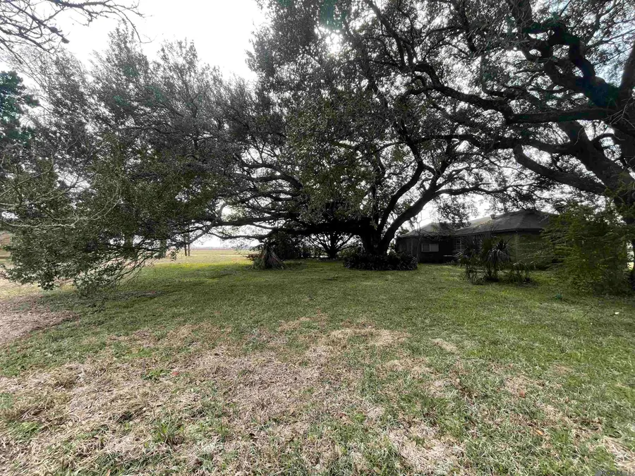 3912 Addis Ln, Addis, LA 70710 - #3