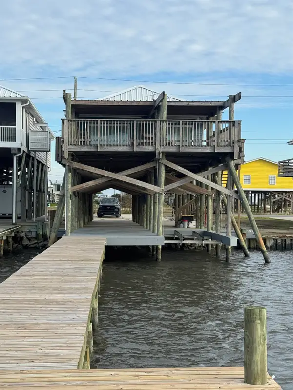 1039 Highway 1, Grand Isle, LA 70358