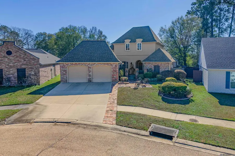 8120 Rosewood Dr, Denham Springs, LA 70726 - #2