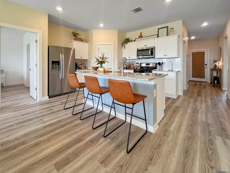 12850 Silverbell Ave, Denham Springs, LA 70726 - #2