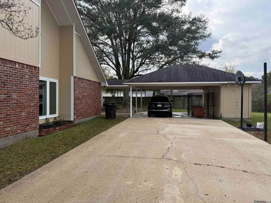 4110 Country Glen Dr, Baton Rouge, LA 70816 - #3