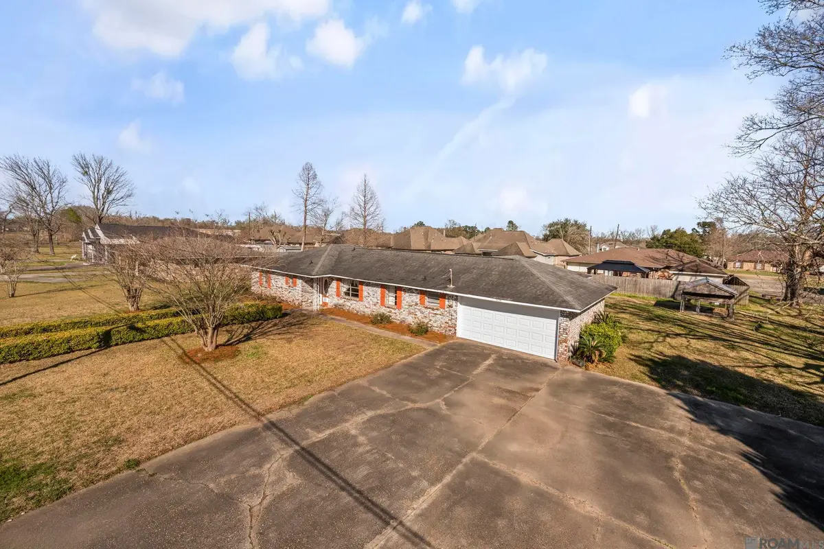 1934 S John Ave, Gonzales, LA 70737 - #1