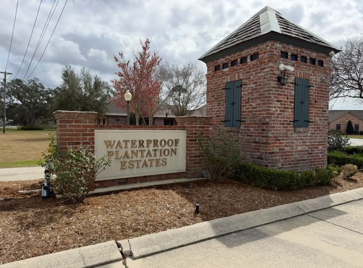 133 Sportsman Dr, Houma, LA 70360 - #1