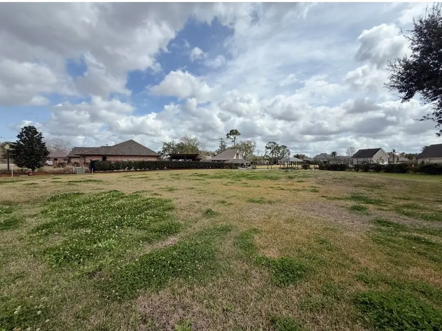 133 Sportsman Dr, Houma, LA 70360 - #2