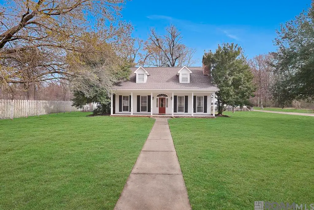 10285 Lovett Rd, Baton Rouge, LA 70818 - #1