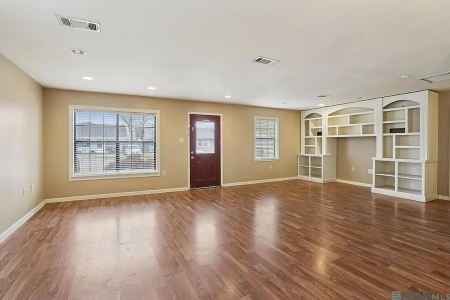 11555 Sewanee Dr, Baton Rouge, LA 70816 - #2