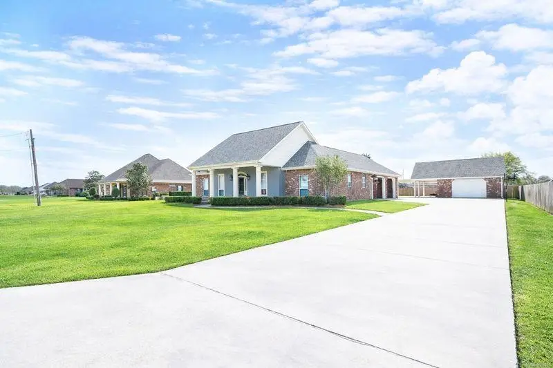 126 Cascade Dr, Thibodaux, LA 70301 - #3