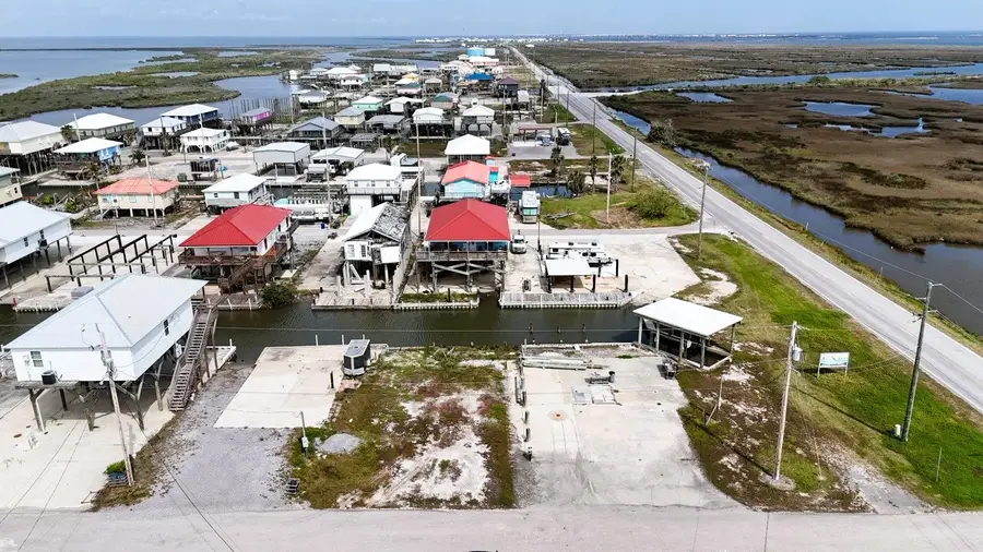 106 Touro Lane, Grand Isle, LA 70358 - #3